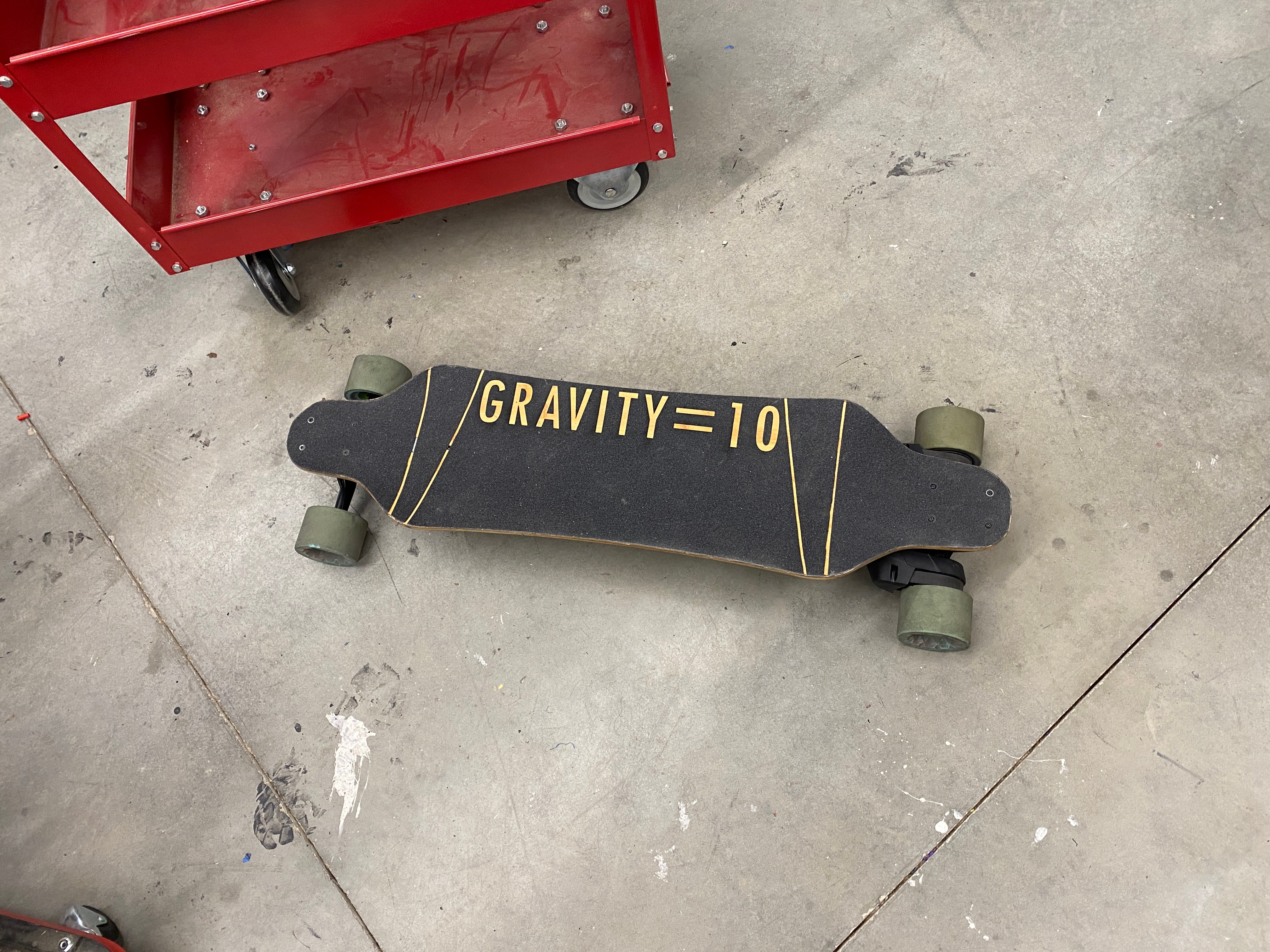 Gravity=10 skateboard